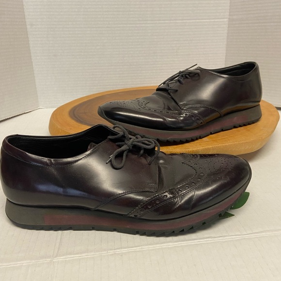 PRAdA Dark Wink Leather Wingtips Oxfords - Picture 1 of 10
